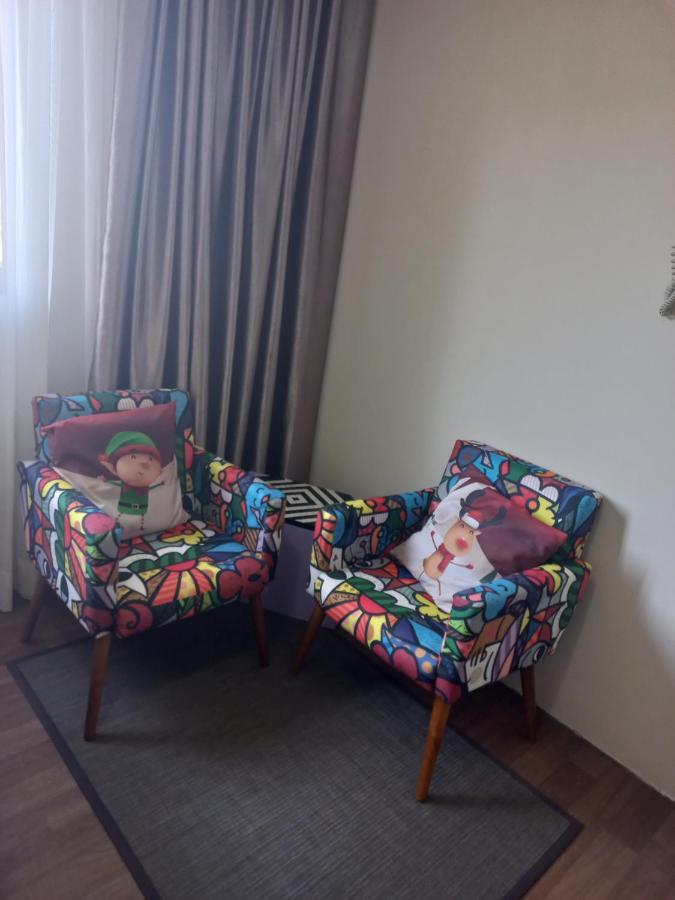 Barbacena Apartamento Em Curitiba Completo E Perto De Tudo Екстериор снимка